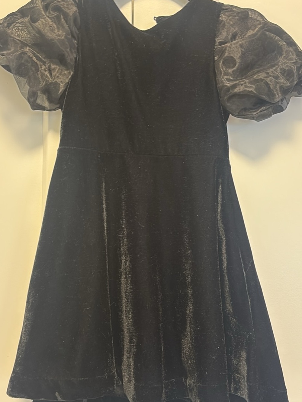 Zara kids girls  Black Velvet Puff-Sleeve Party Dress 6